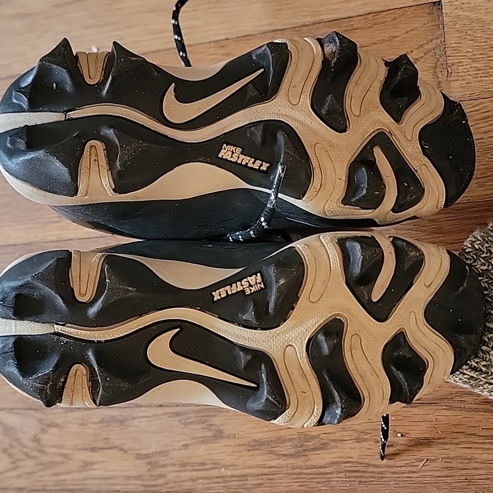 Nike Fastflex Cleats - Picture 2 of 2